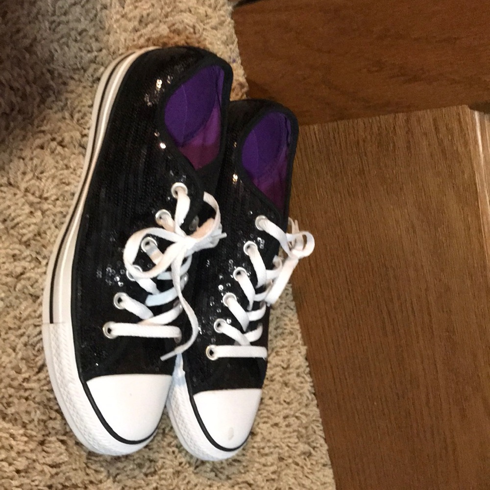 Converse😎